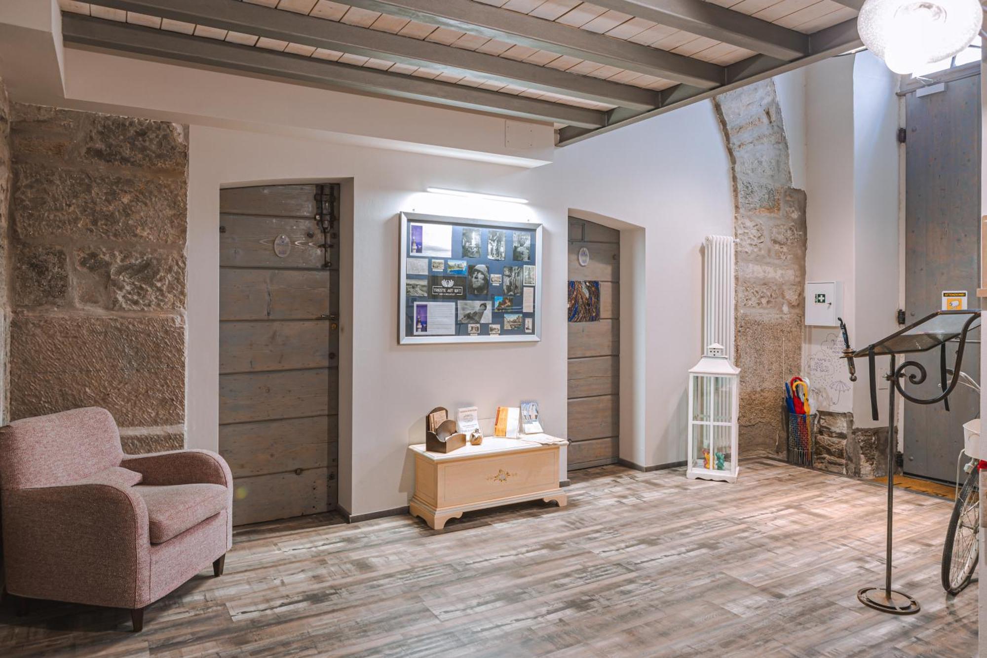 Trieste Art Loft Bagian luar foto